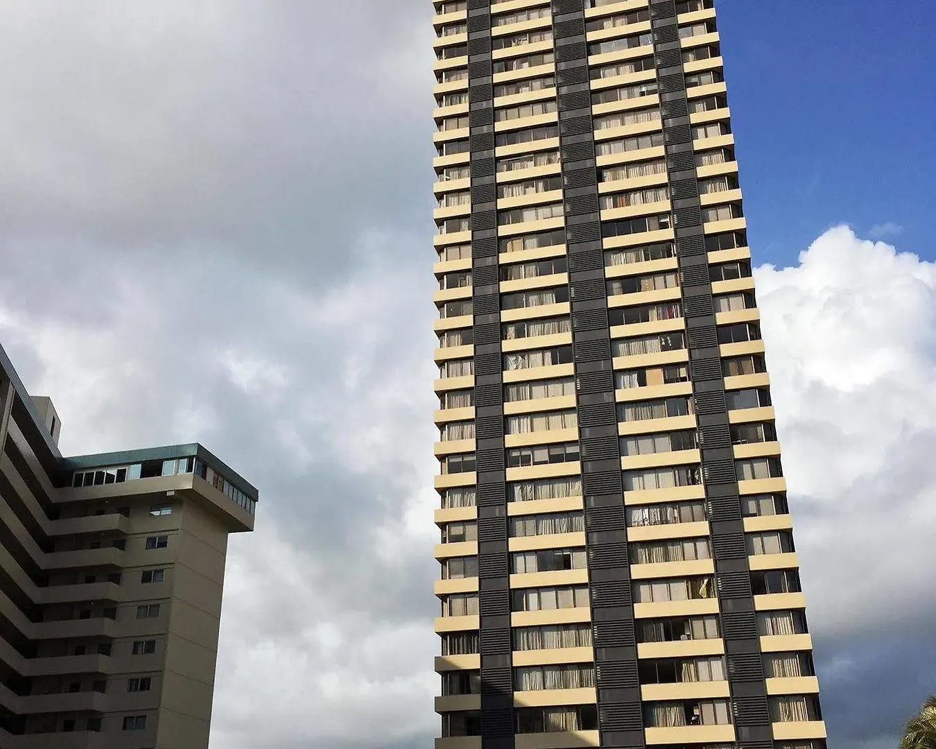**  Waikiki Monarch Hotel Honolulu ABD